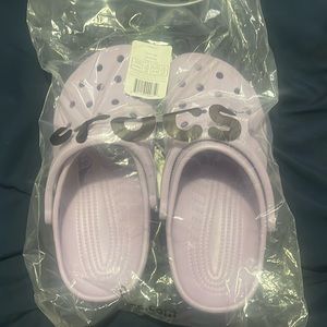Light purple brand new crocs